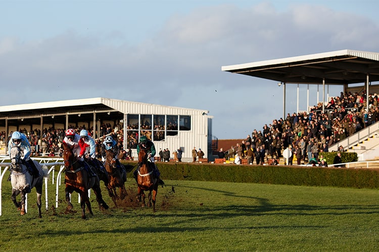 Wincanton Races